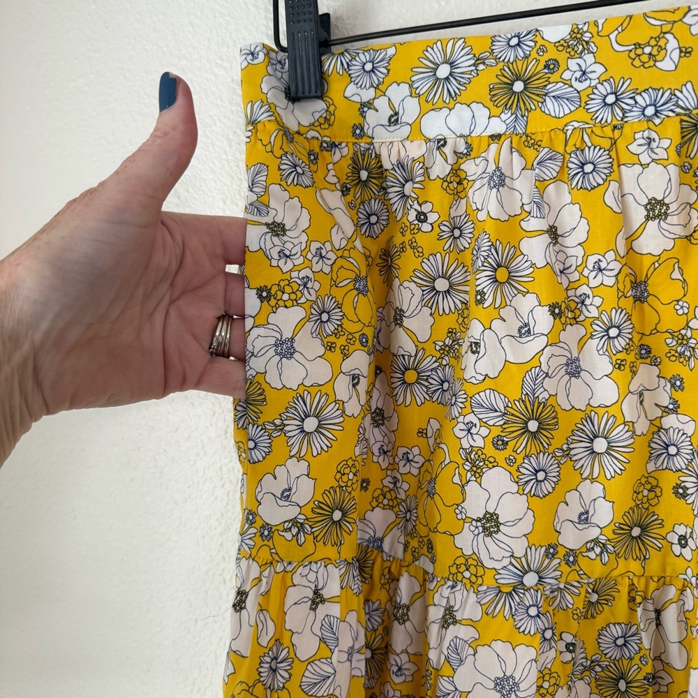 NWT ModCloth “Days In Doll Valley” Yellow Daisy Print Floral Tiered Skirt Size 6 - Picture 4 of 15